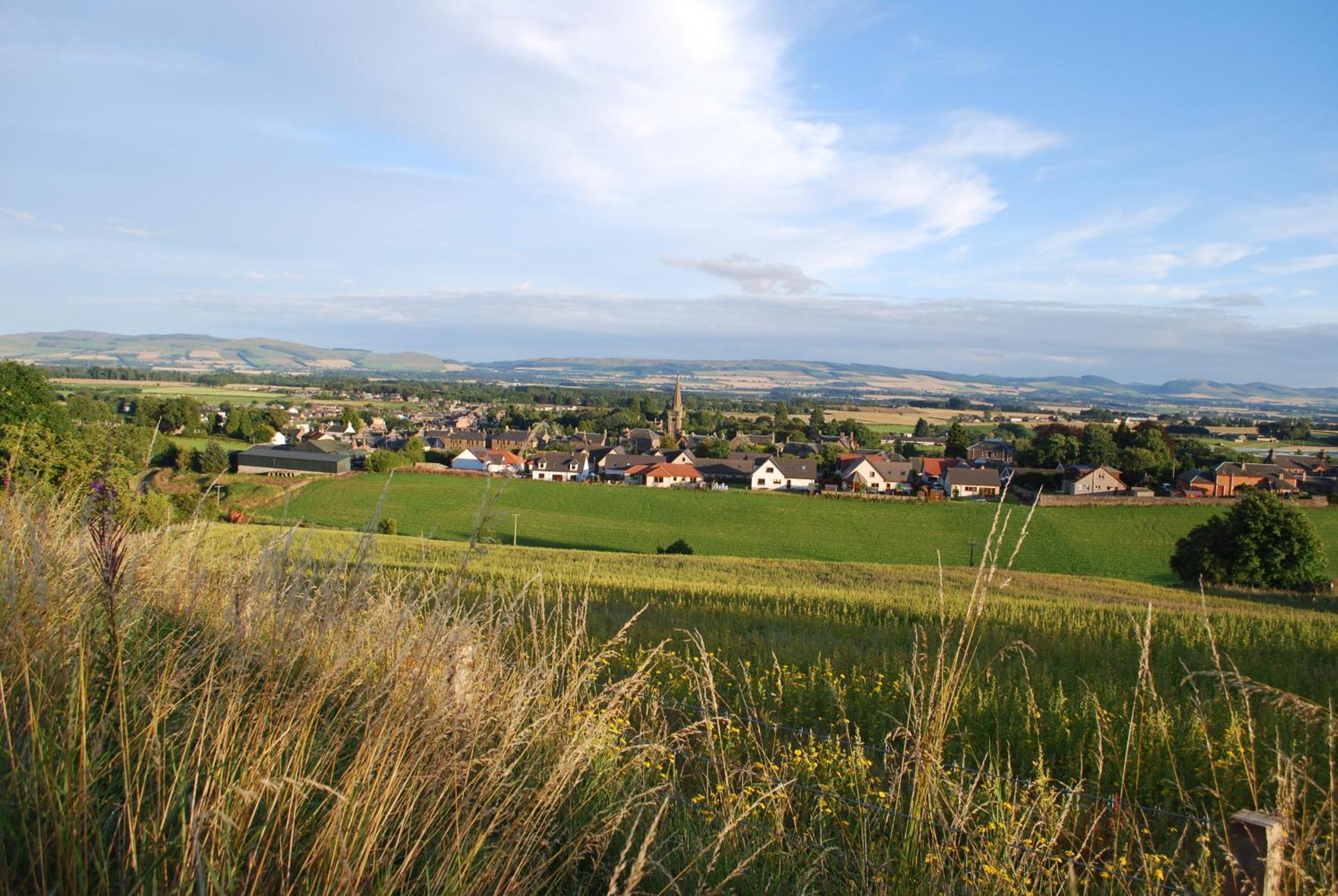 Lands Of Loyal Hotel Alyth Luaran gambar
