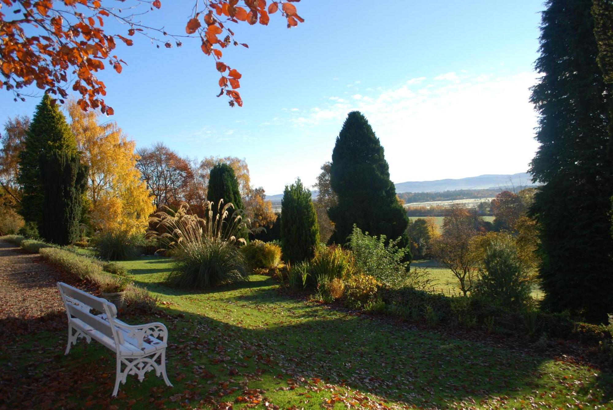 Lands Of Loyal Hotel Alyth Luaran gambar